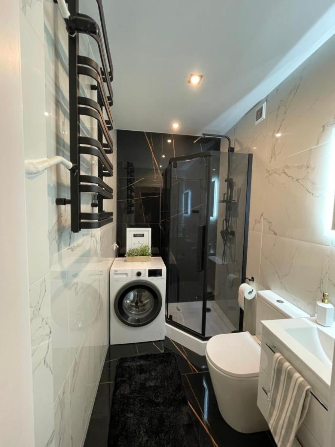 Katowice Apartament Spodek Modrzewiowa 24アパートメント エクステリア 写真
